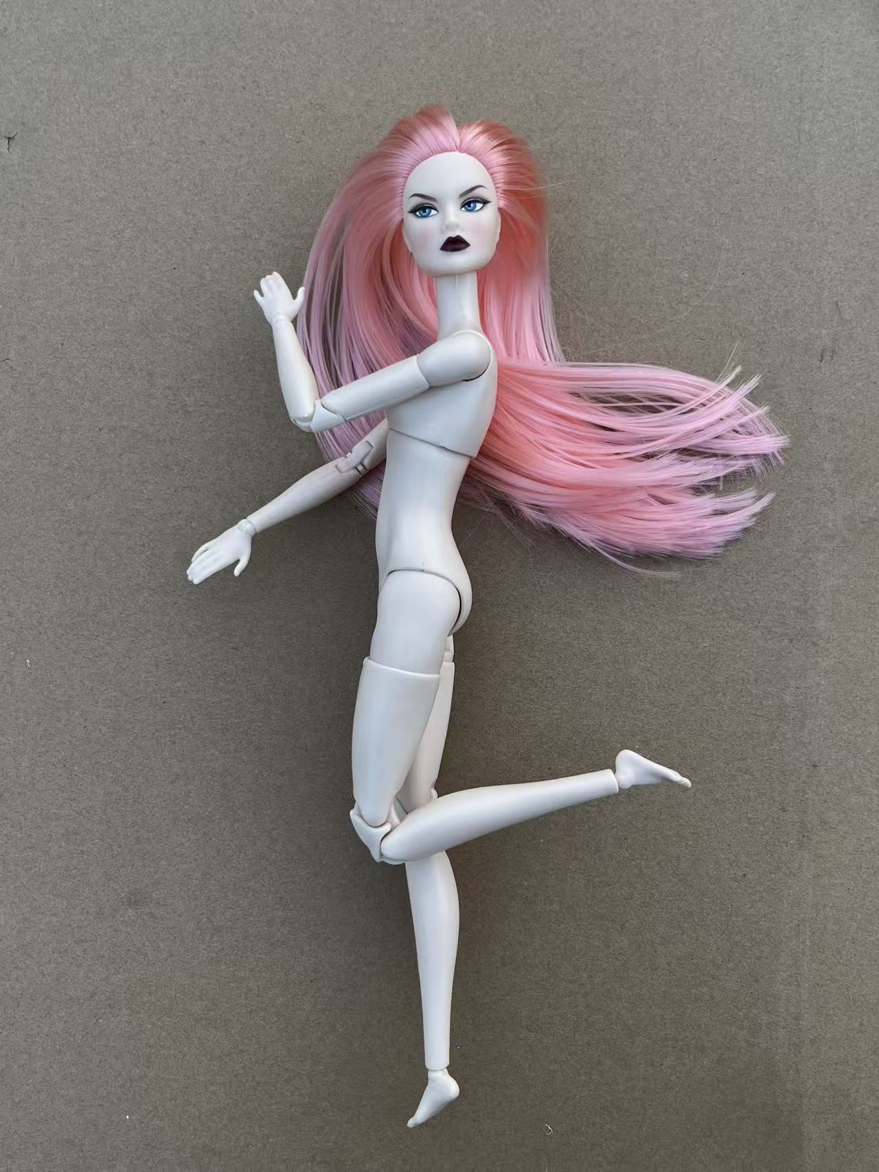 Figurka kolekcjonerska Superwh – Yoga Fitness Model recenzja i cena